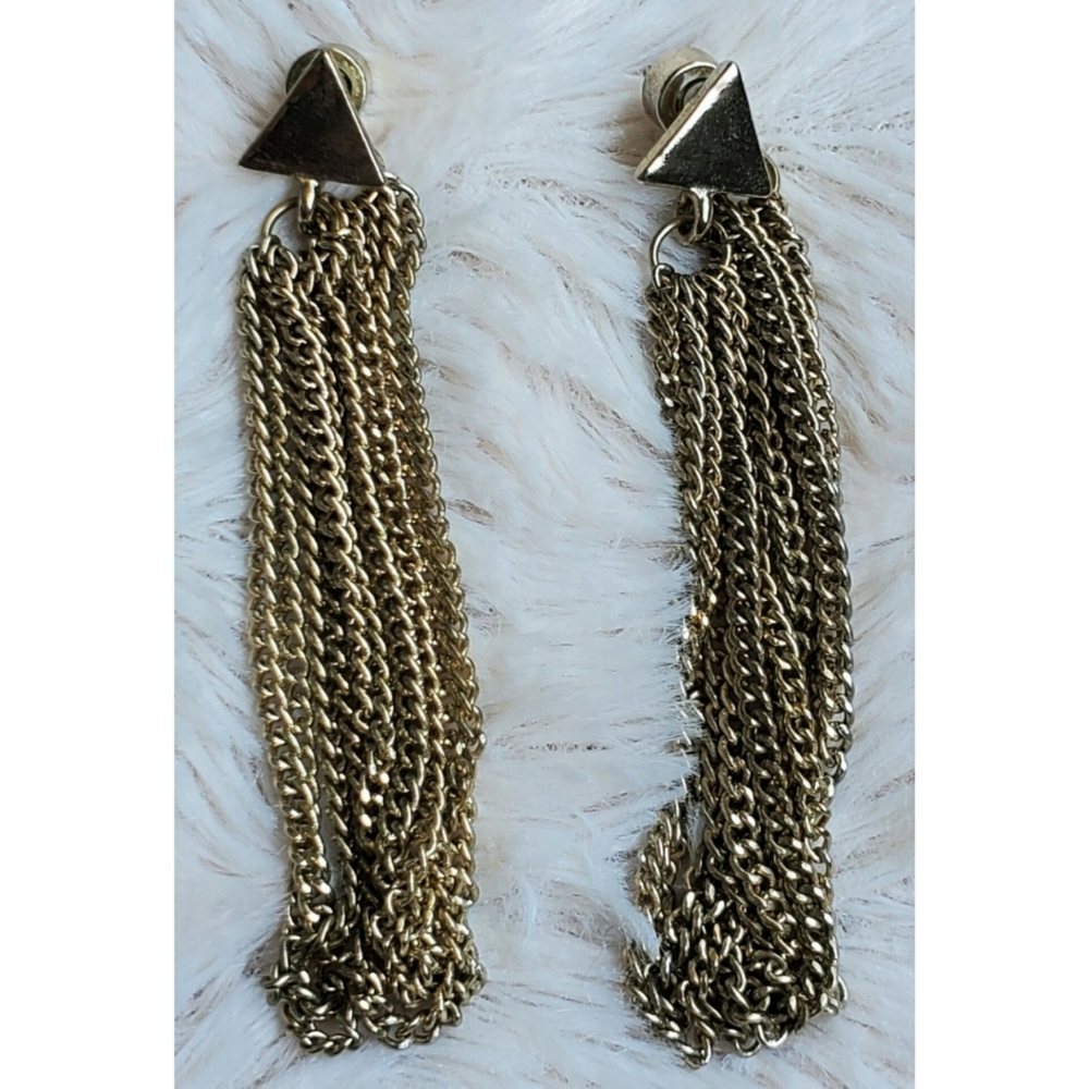 Gold chain dangle earrings